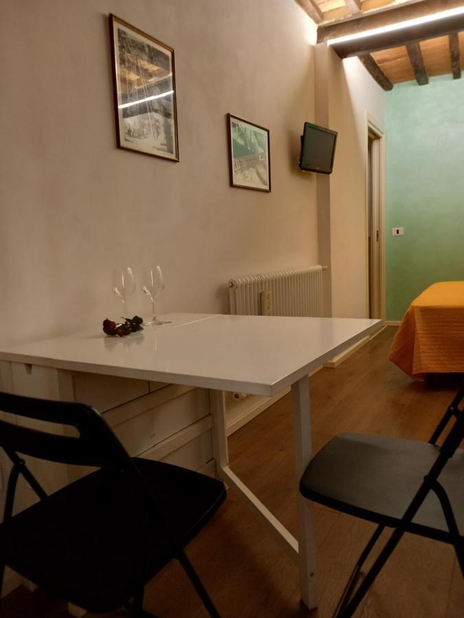 La Locanda Dei Conti, Piccolo E Confortevole Loft Siena Exterior photo