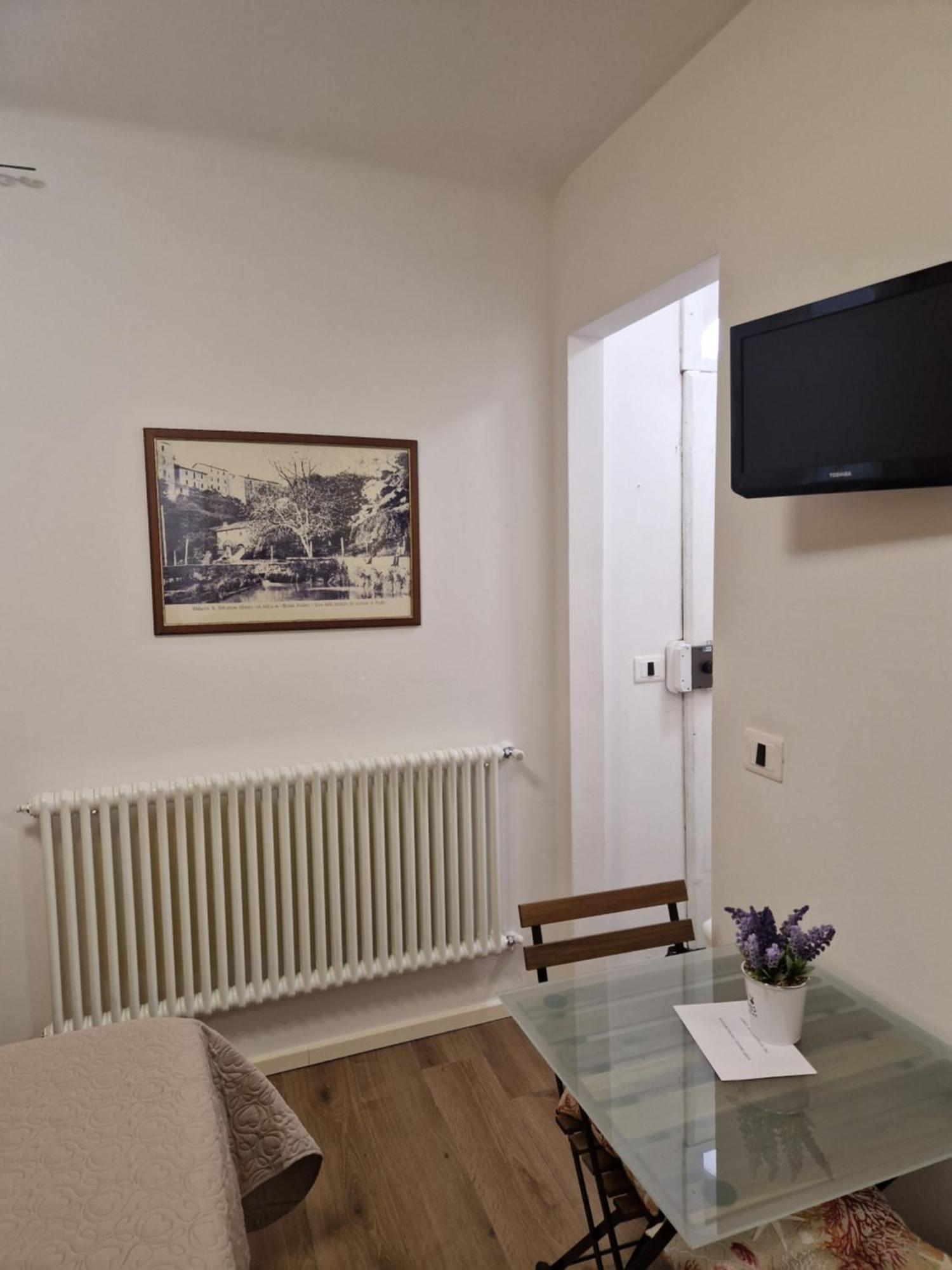 La Locanda Dei Conti, Piccolo E Confortevole Loft Siena Exterior photo